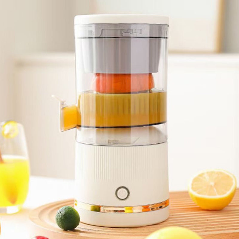 Fully automatic portable rechargeable juicer